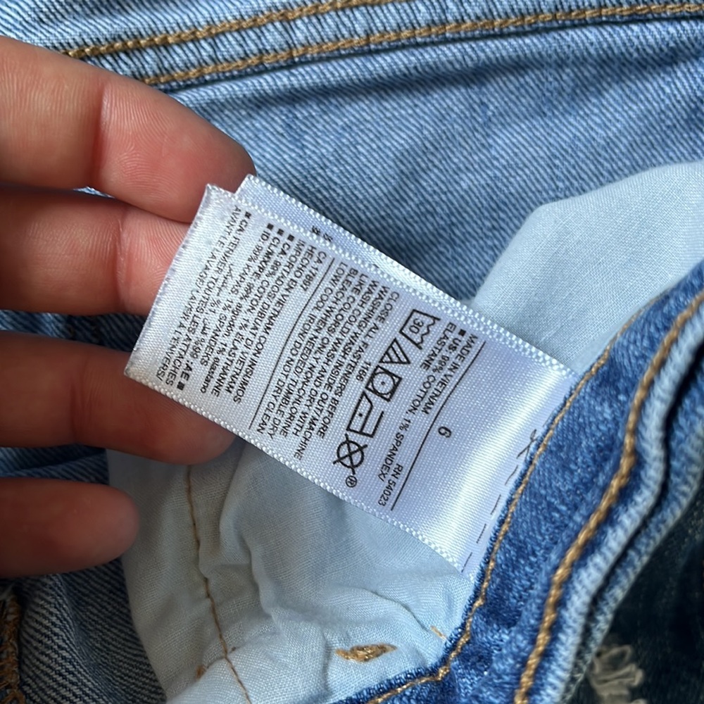 Jean shorts - Picture 3 of 4